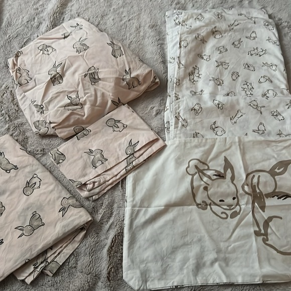 Pottery barn infant/toddler bedding set - Picture 4 of 5